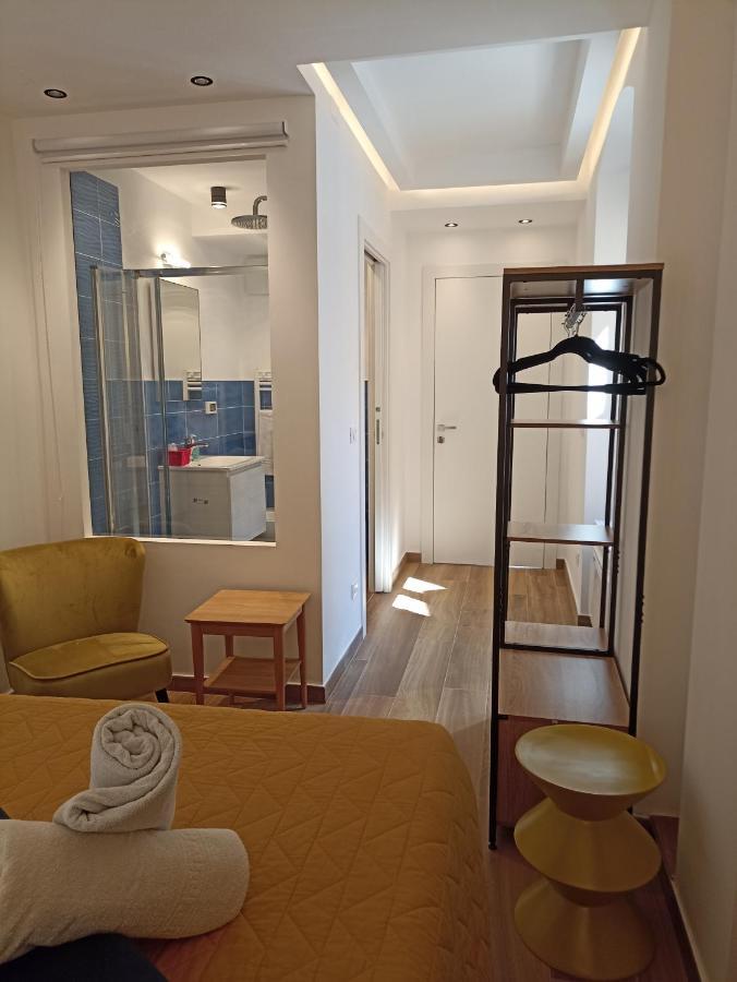 Al Porto 61 - Rooms For Rent Камольї Екстер'єр фото